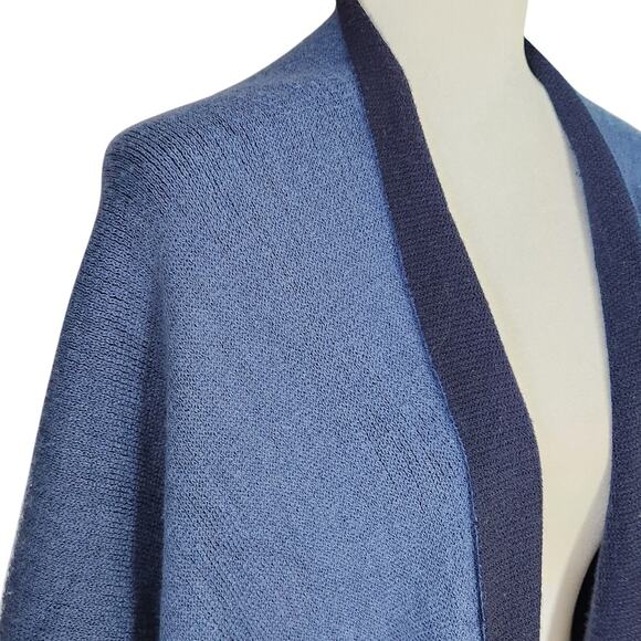St. John Wool Rayon Blend Shawl Wrap | Reversible Navy & Periwinkle | One Size - Picture 6 of 9
